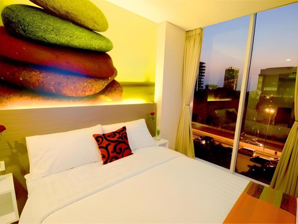 Clay Hotel Джакарта Екстериор снимка